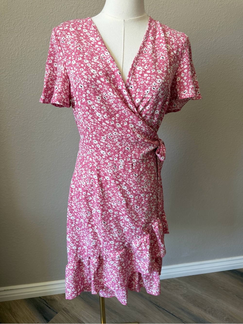 NWT Floral Pink Wrap Midi Dress with Ruffle Hem, Small